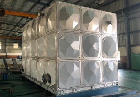 An image showing Stainless steel water tanks for Serum institute of India from Beltecno plant